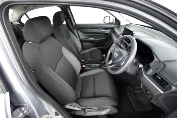 2025-Honda-Amaze-12-Trend image:9