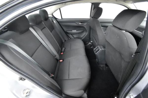 2025-Honda-Amaze-12-Trend image:12