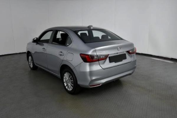 2025-Honda-Amaze-12-Trend image:7