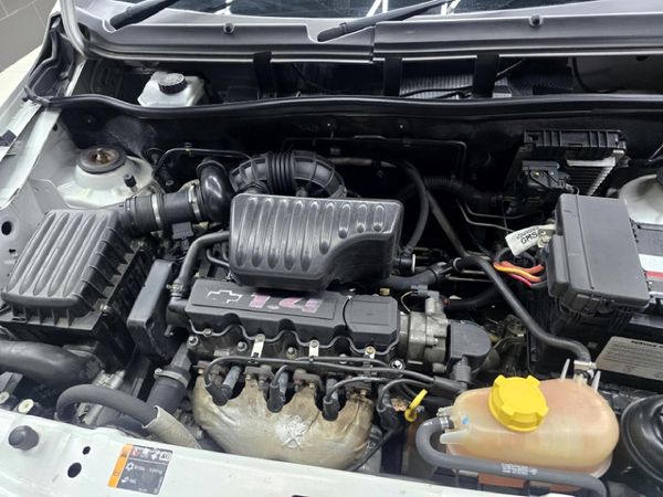 2015-Chevrolet-Utility-14-AC image:15