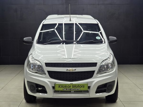 2015-Chevrolet-Utility-14-AC image:1