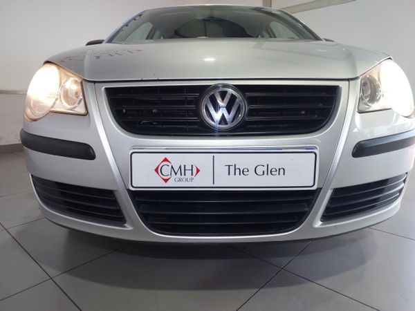 2007-Volkswagen-Polo-16-Trendline image:1