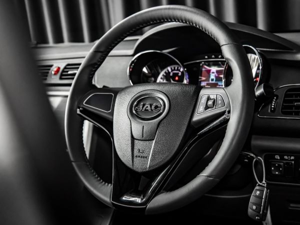 2026-JAC-T6-20-CTI-Lux-Single-Cab image:7
