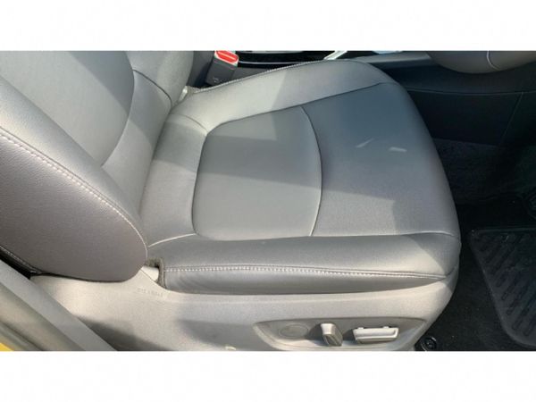 2026-Toyota-Corolla-Cross-18-XR-Hybrid image:11