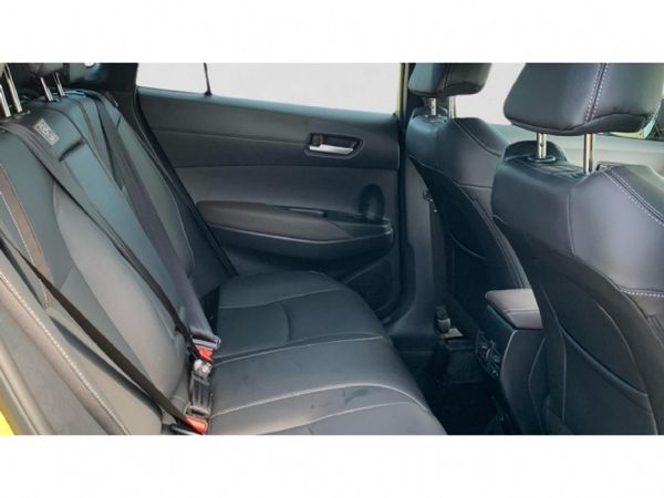2026-Toyota-Corolla-Cross-18-XR-Hybrid image:12