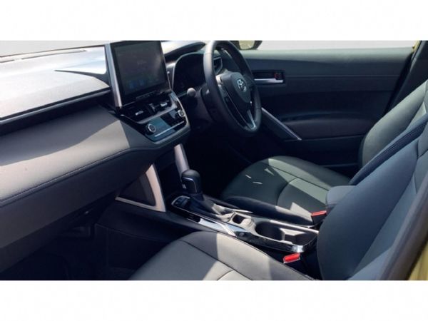 2026-Toyota-Corolla-Cross-18-XR-Hybrid image:15