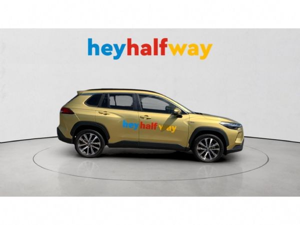 2026-Toyota-Corolla-Cross-18-XR-Hybrid image:23