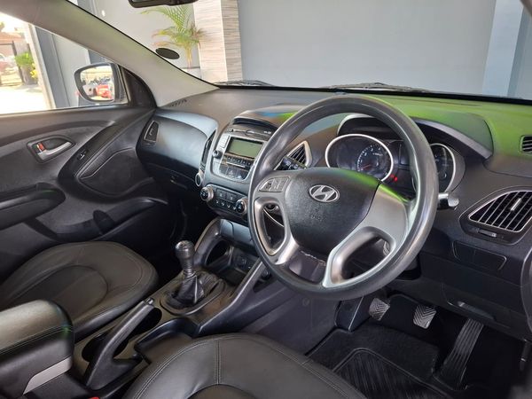 2010-Hyundai-ix35-20-GL-Premium image:10