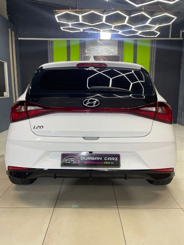 2024-Hyundai-i20-12-Motion image:10