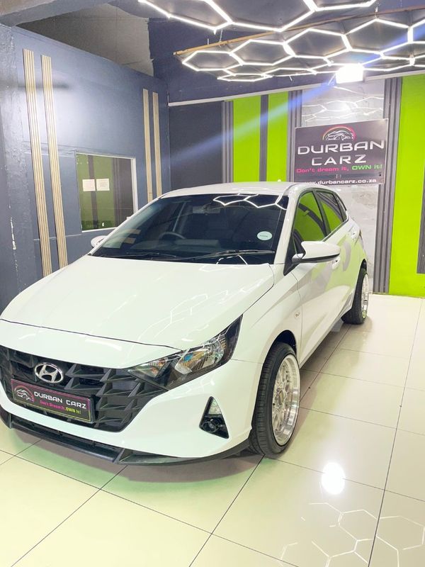 2024-Hyundai-i20-12-Motion image:1