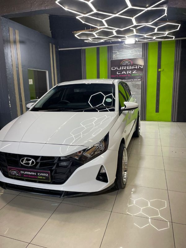2024-Hyundai-i20-12-Motion image:3