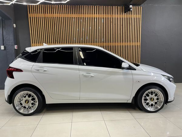 2024-Hyundai-i20-12-Motion image:6