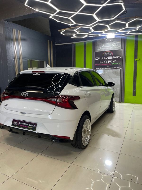2024-Hyundai-i20-12-Motion image:8