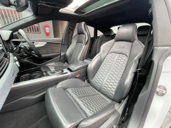 2022-Audi-RS5-Sportback-quattro image:13