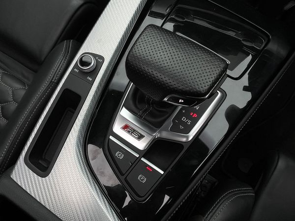 2022-Audi-RS5-Sportback-quattro image:16
