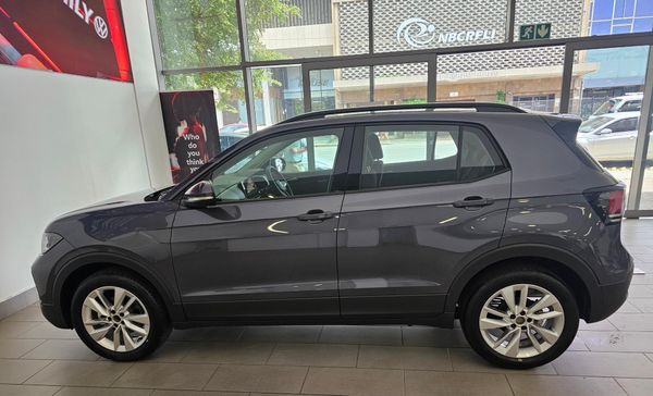 2026-Volkswagen-T-Cross-10-TSI-Life-Auto image:7