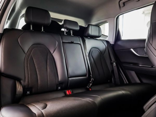 2025-Chery-Tiggo-7-Pro-Max-16T-Premium-Auto image:6