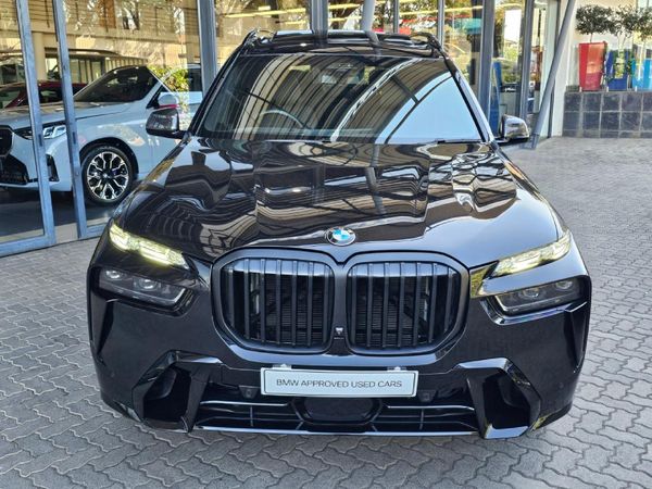 2023-BMW-X7-xDrive-40d-M-Sport-Pro image:1