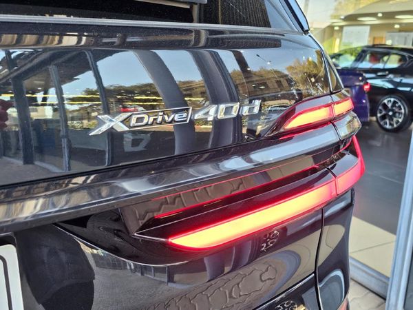 2023-BMW-X7-xDrive-40d-M-Sport-Pro image:3