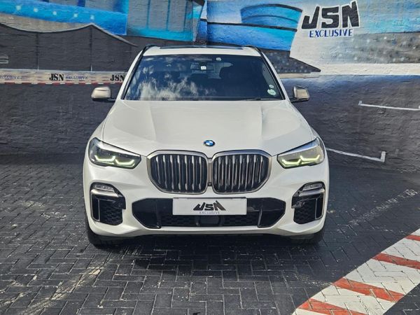 2019-BMW-X5-M50d image:5
