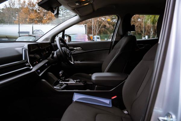 2023-Kia-Sportage-16-T-GDI-LX-Auto image:9