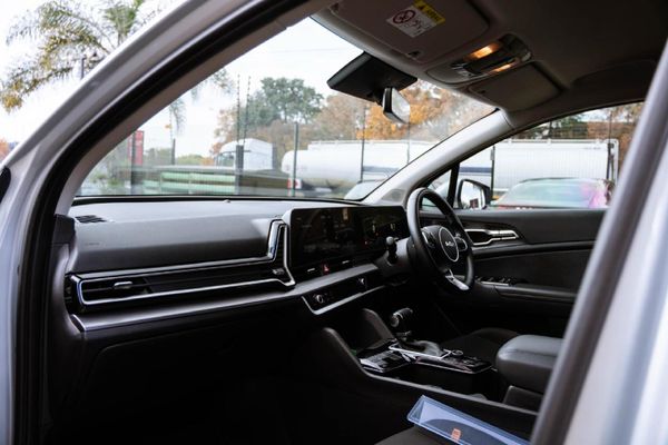 2023-Kia-Sportage-16-T-GDI-LX-Auto image:7