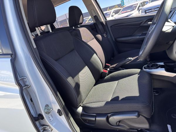 2021-Honda-WR-V-12-Comfort image:14