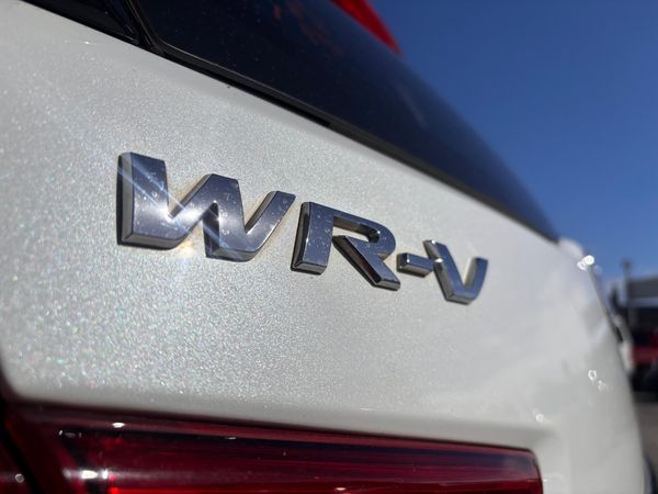 2021-Honda-WR-V-12-Comfort image:28