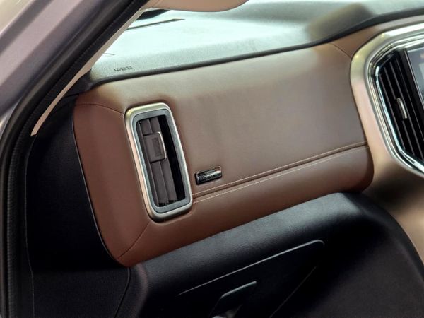 2026-Mahindra-Scorpio-N-22D-4X4-Auto-Z8l image:14