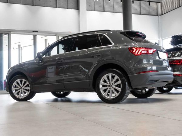 2025-Audi-Q3-14-TFSI-Auto-35-TFSI image:3