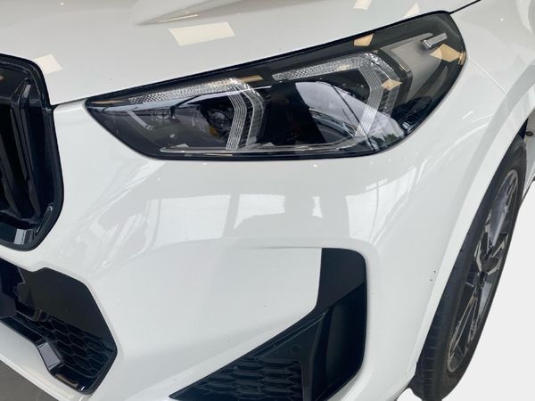 2025-BMW-X1-sDrive18i-M-Sport image:17