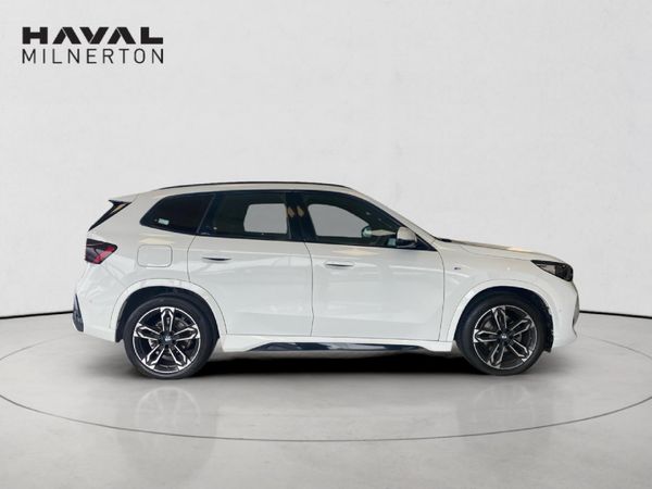 2025-BMW-X1-sDrive18i-M-Sport image:2