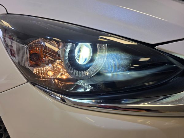 2023-Mazda-2-15-Individual-5-dr-Auto image:3