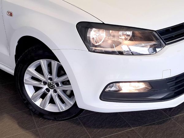 2023-Volkswagen-Polo-Vivo-16-Comfortline-Auto-5-dr image:1