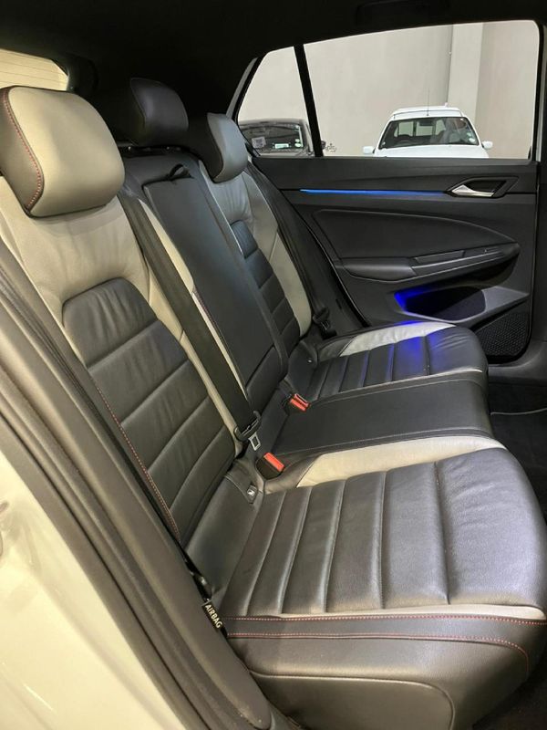 2021-Volkswagen-Golf-8-GTI-20-TSI-Auto image:11