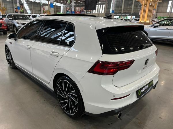 2021-Volkswagen-Golf-8-GTI-20-TSI-Auto image:4