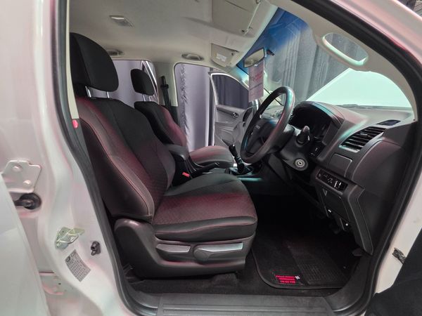 2021-Isuzu-D-Max-250-HO-Hi-Rider-Double-Cab image:17