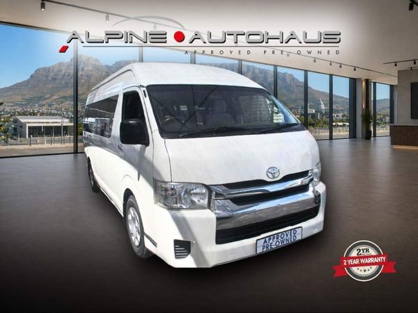 2023-Toyota-Quantum-25-D-4D-14-seat image:9