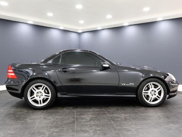 2002-Mercedes-AMG-SLK-32-AMG image:9