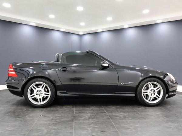 2002-Mercedes-AMG-SLK-32-AMG image:1