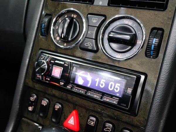 2002-Mercedes-AMG-SLK-32-AMG image:7