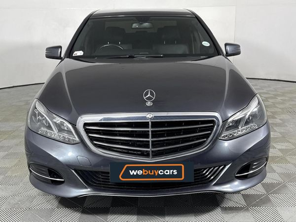 2015-Mercedes-Benz-E-Class-E-300-Bluetec-Hybrid image:14
