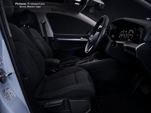 2026-Volkswagen-Golf-14-TSI-Life-Auto-110kw image:16