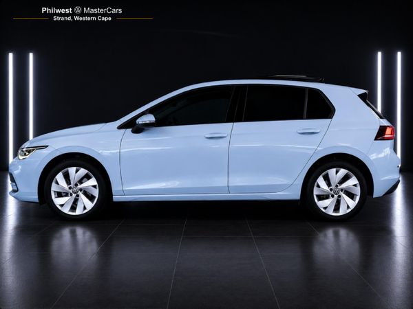 2026-Volkswagen-Golf-14-TSI-Life-Auto-110kw image:1