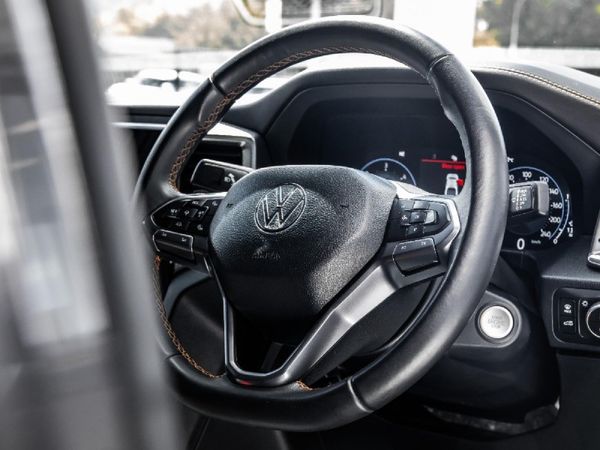 2024-Volkswagen-Amarok-20-BiTDI-154kW-4Motion-Panamericana-Auto-Double-C image:1