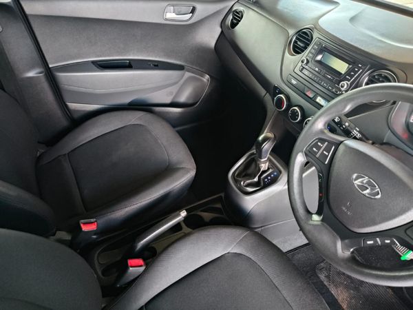 2020-Hyundai-Grand-i10-10-Motion-Auto image:4