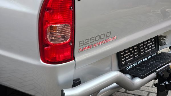 2007-Mazda-B-Series-B2500-TD-SLE-Drifter-Double-Cab image:11