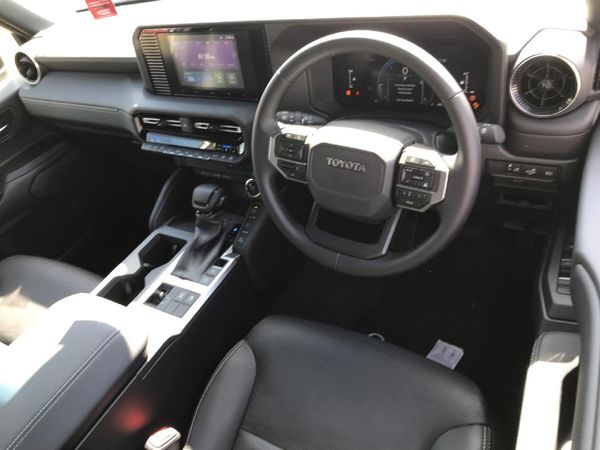 2026-Toyota-Land-Cruiser-Prado-TX-28GD-Auto image:11