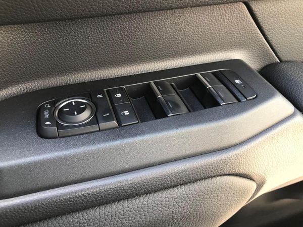 2026-Toyota-Land-Cruiser-Prado-TX-28GD-Auto image:12