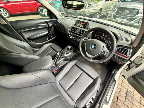 2016-BMW-1-Series-120i-5-dr-Sport-Line-Auto image:16